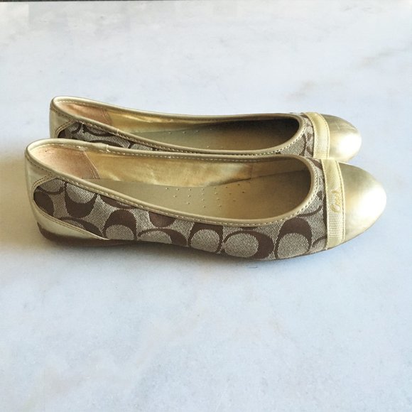 New! Coach Cecile signature ballet flat shoe NWOT - Picture 4 of 10